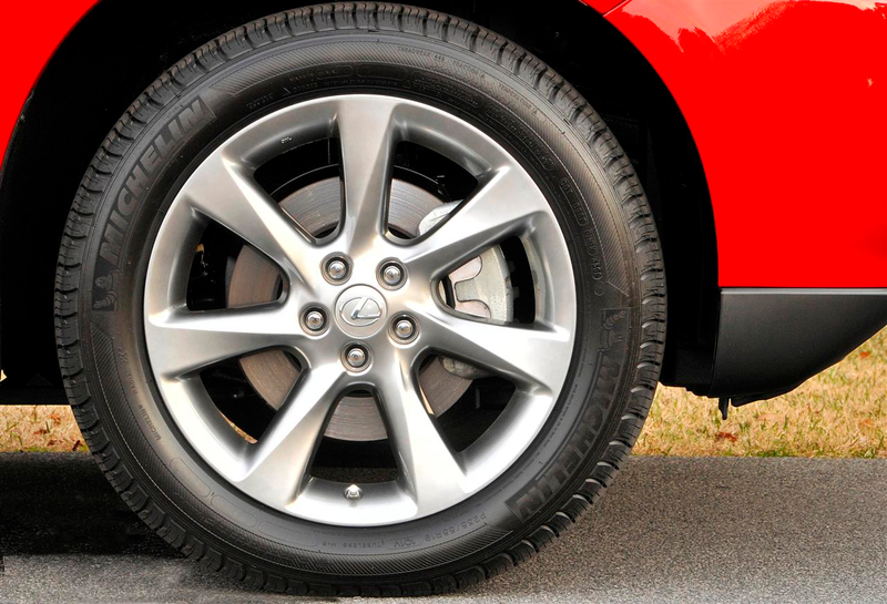 Illustration for article titled 2010 Lexus RX 350, RX 450h: First Drive